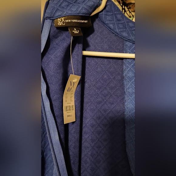 Winter dress - Picture 4 of 6